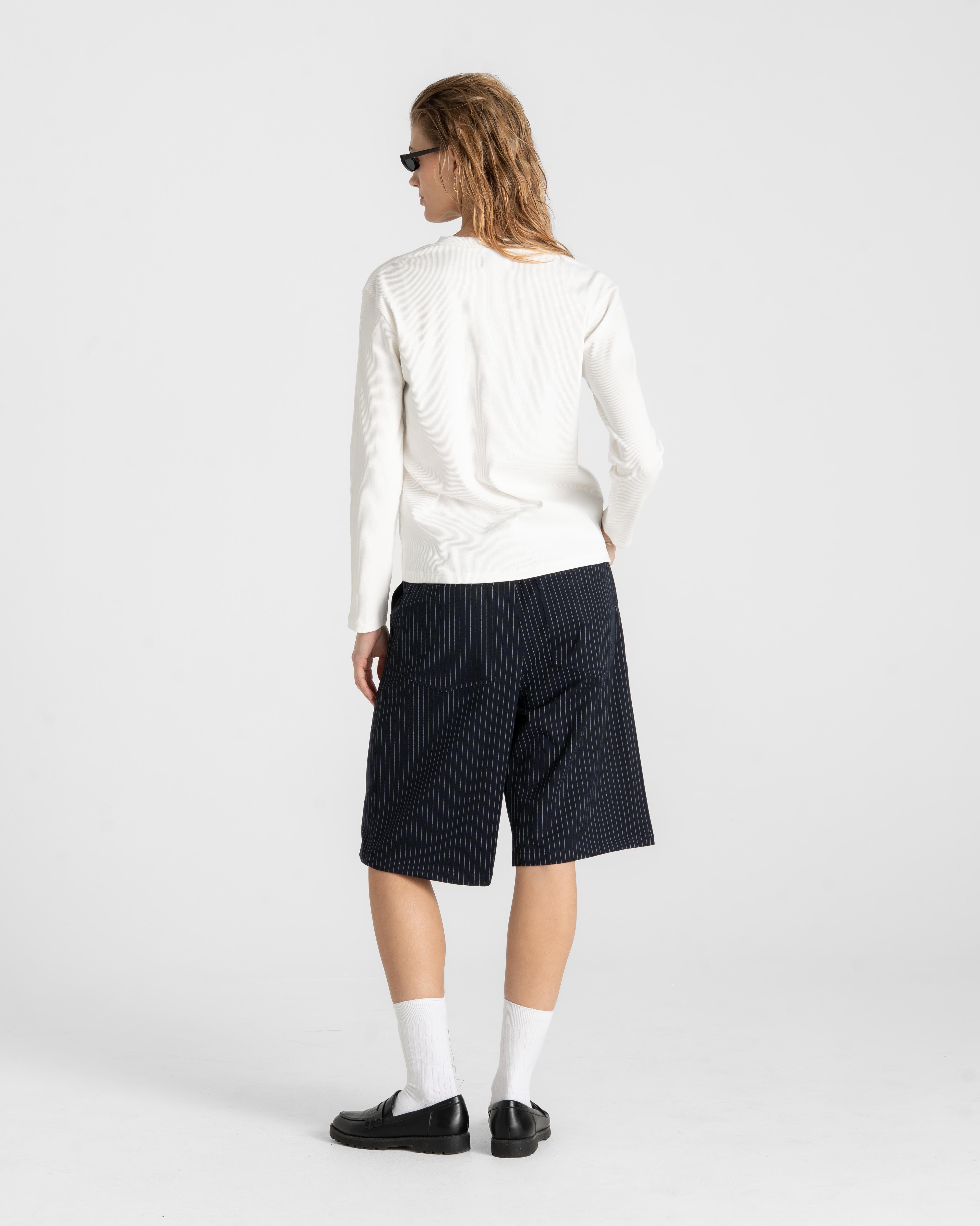 Bermuda Shorts Navy Pinstriped dame